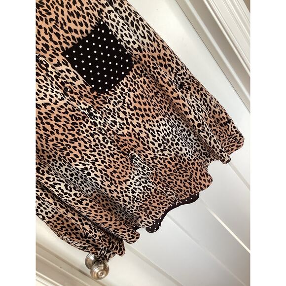 Chico’s Women's Animal Print Roll-Tab Sleeve Blouse Top Black Brown Size 4 (xl) - Picture 3 of 9